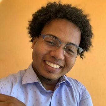 Diversity Unleashed: Yefry’s Journey and Success with Boombit