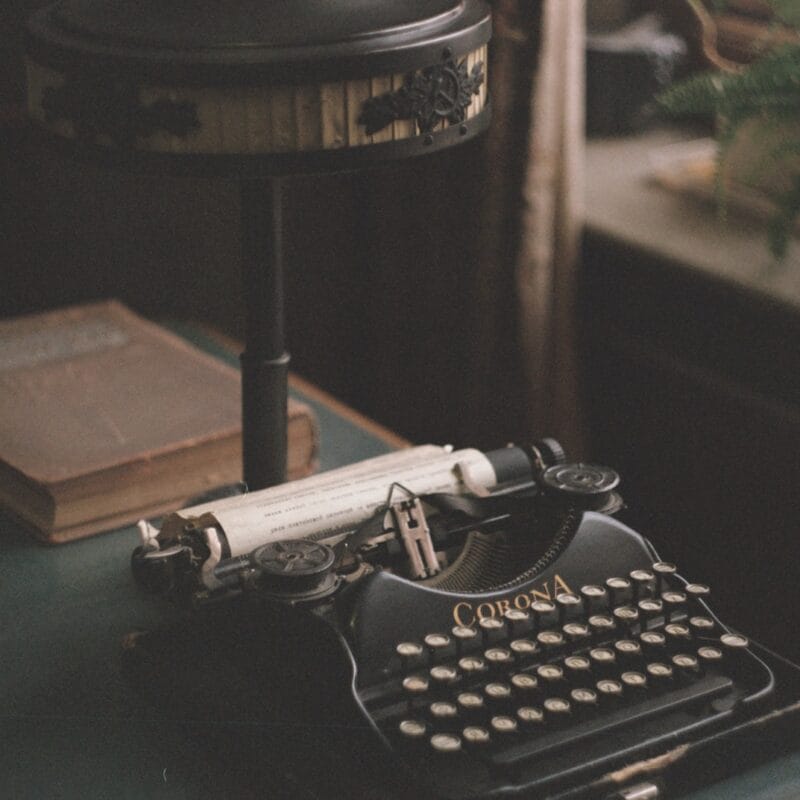 black typewriter